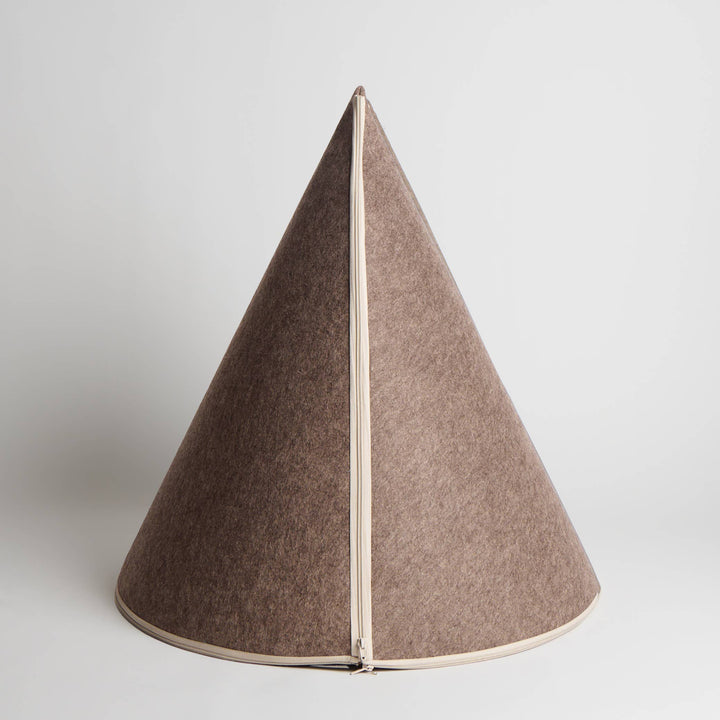 Recycled Felt Pet Cave (Brown) – Modern Foldable Dog House