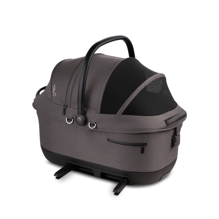 Ashen+Black Maeve iso6X Wind + Roscoe Trek Pet Car Seat and Stroller Travel System