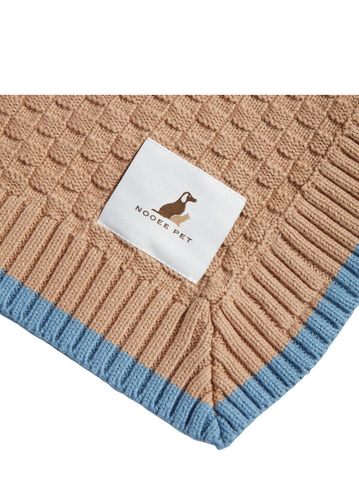 Cory Organic Cotton Pet Blanket – Lightweight Hypoallergenic