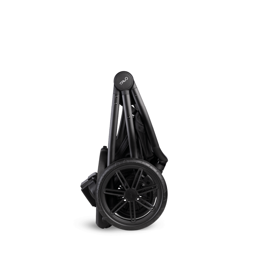 Onyx+Black Maeve iso7X-R Wind + Roscoe Trek Pet Car Seat and Stroller Travel System