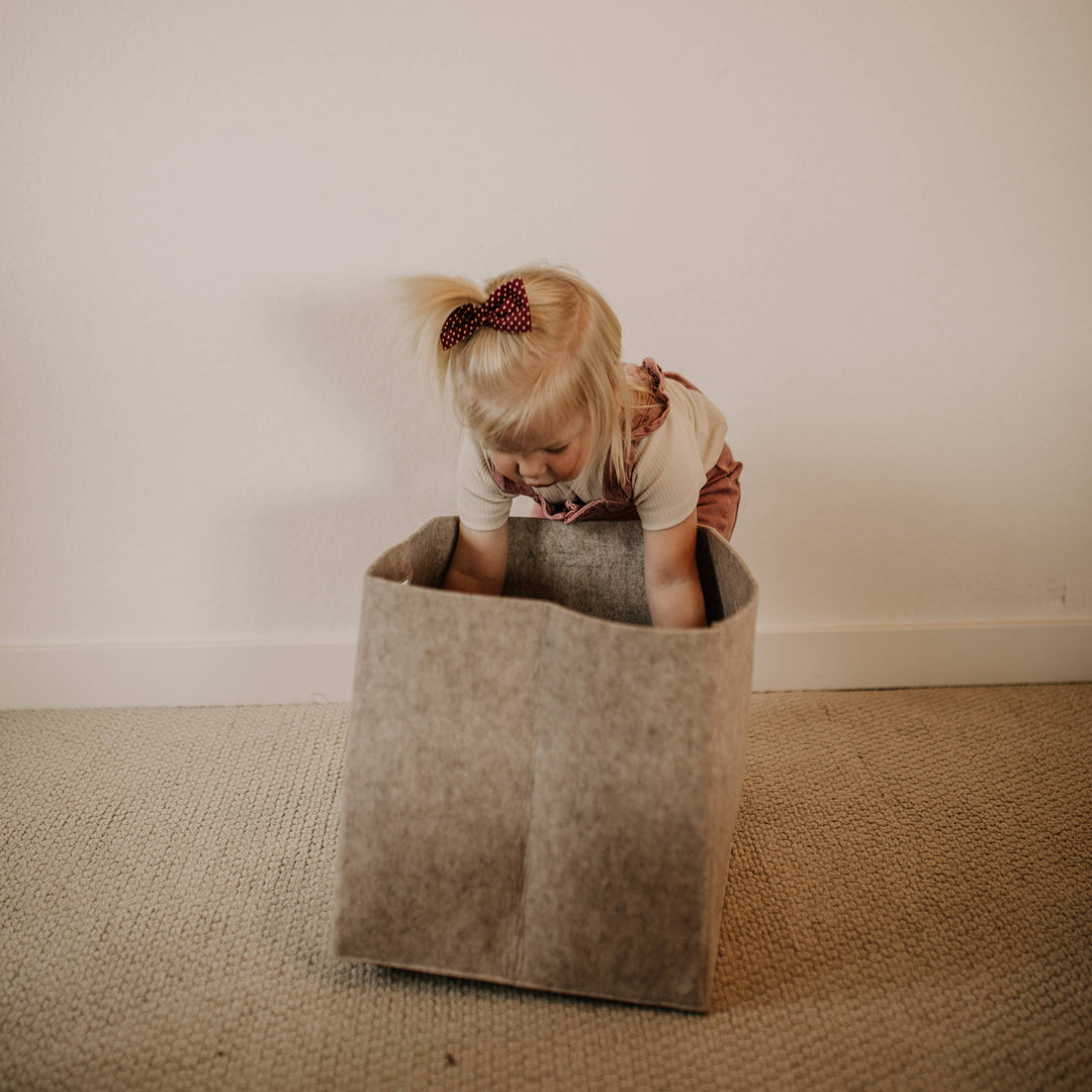 Oatmeal Felt Cube Storage Bin