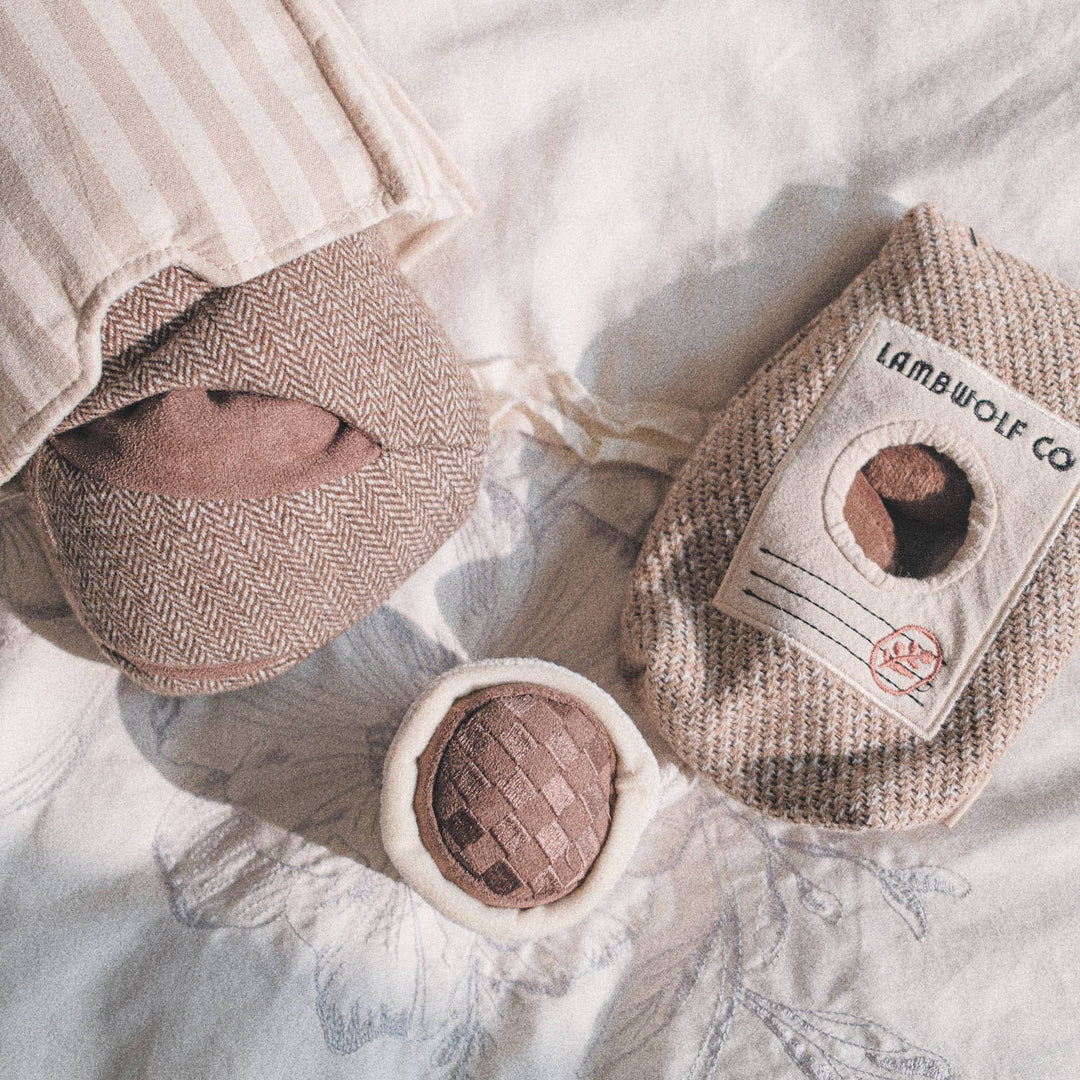 Espresso Pop Enrichment Toy