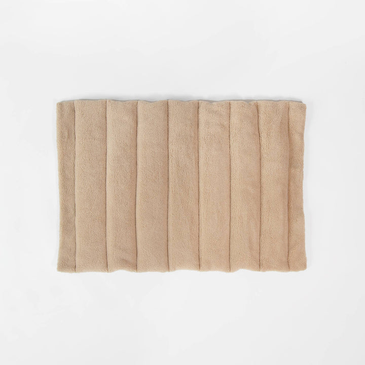 Jackson Travel Mat – Roll-Up Bed with Vegan Handle
