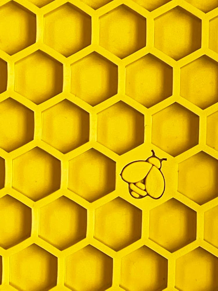 Honeycomb Design Emat Enrichment Licking Mat